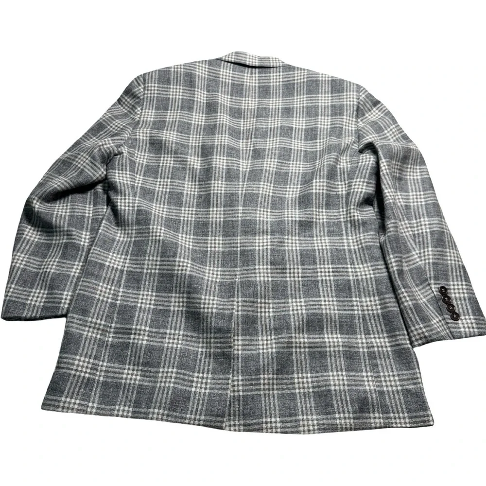 Brooks Brothers Gray and White Plaid Sport Coat